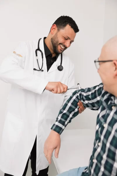 médico